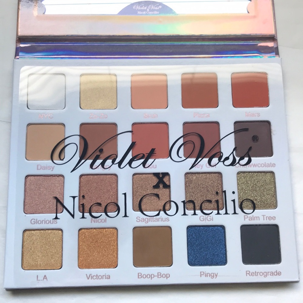 Violet Voss x Nicol Concilio eyeshadow palette - Picture 5 of 7